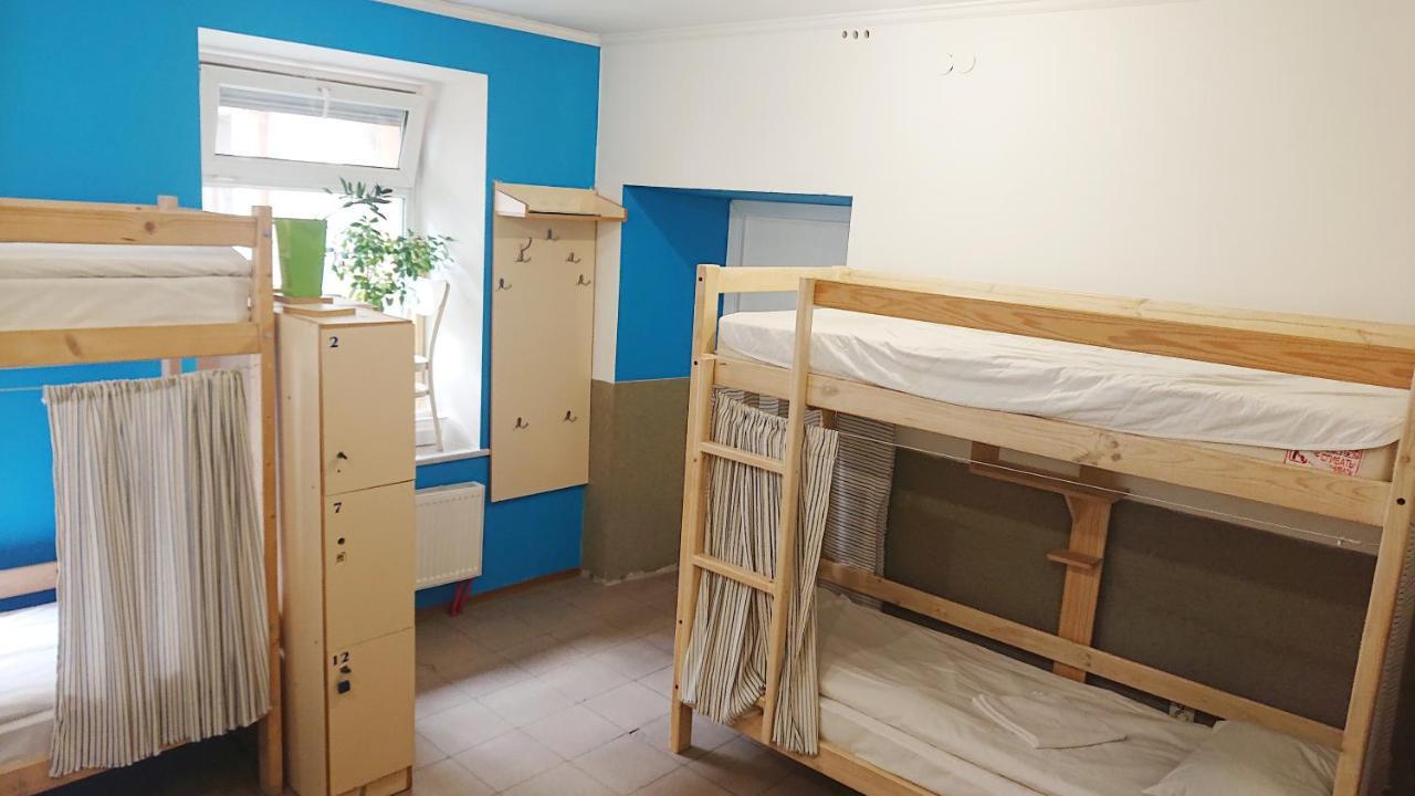 Antihostel Forrest Lviv Extérieur photo