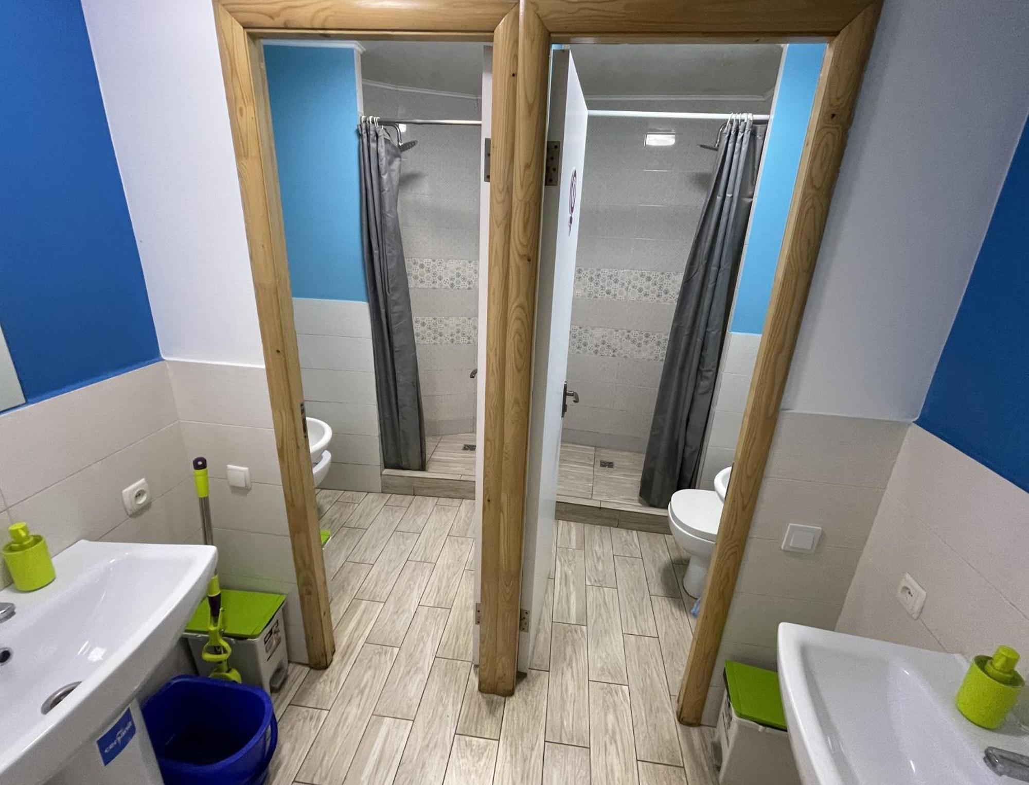 Antihostel Forrest Lviv Extérieur photo