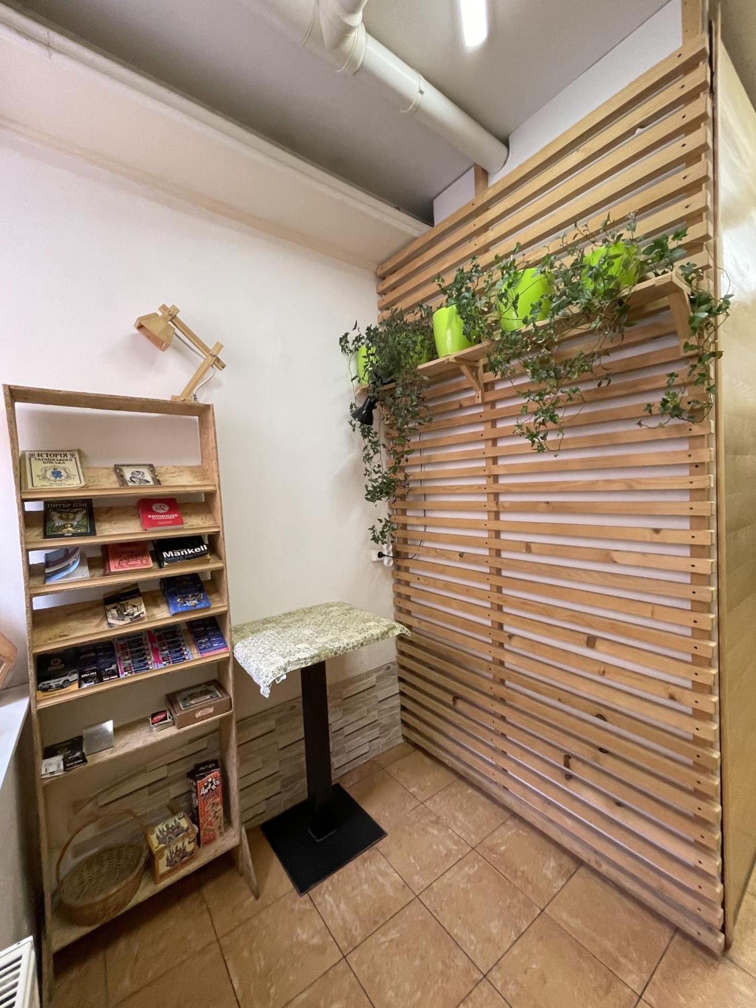 Antihostel Forrest Lviv Extérieur photo